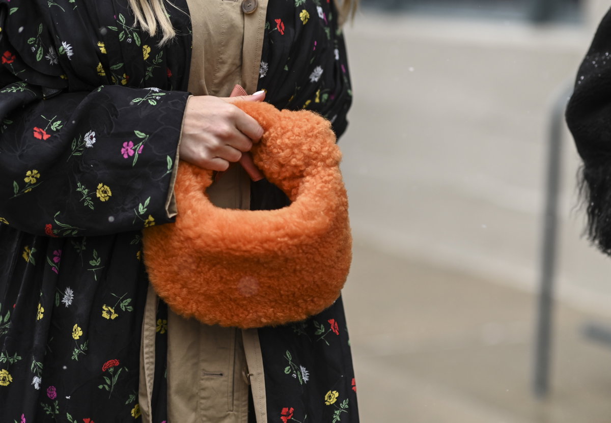 Handtasche