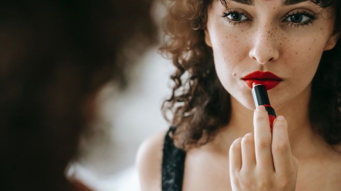 Schmink-Tipps: Diese Make-up-Kombi ist perfekt für jeden schicken Anlass