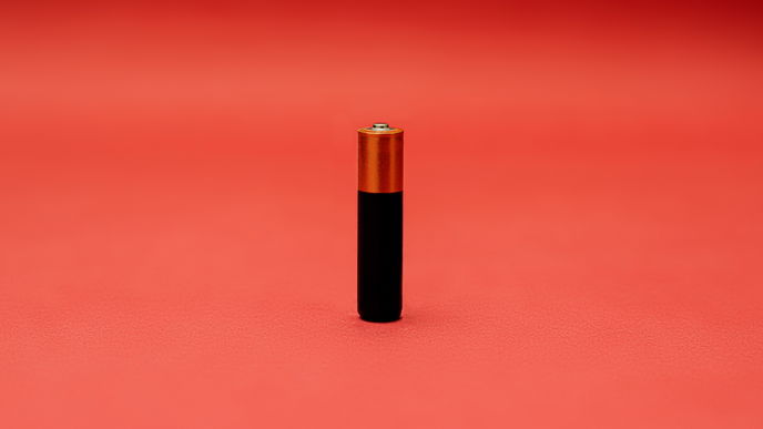 Haushalt: Mit diesem Trick Batterien ohne Messgerät testen