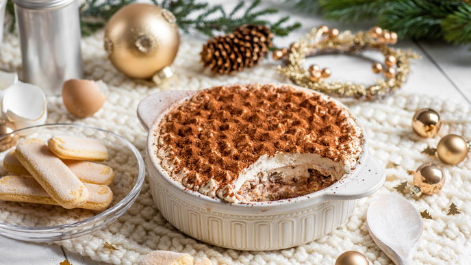 Weihnachtliches Tiramisu: Rezept mit Spekulatius und Beeren