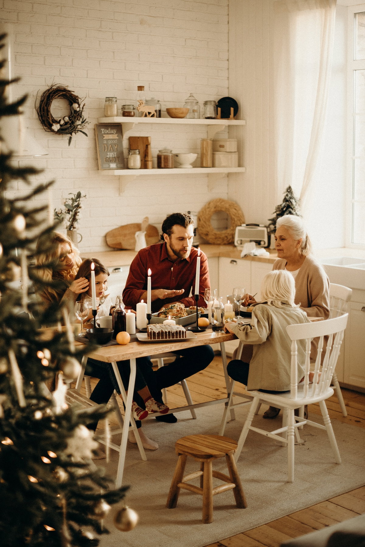 Familie an Weihnachten