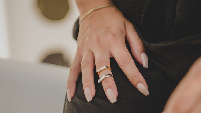 Shellac auftragen: Mit diesem Set gelingen die Fingernägel wie im Studio