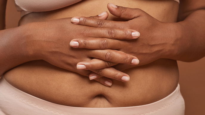3 Lebensmittel, die Bauchfett in den Wechseljahren fördern