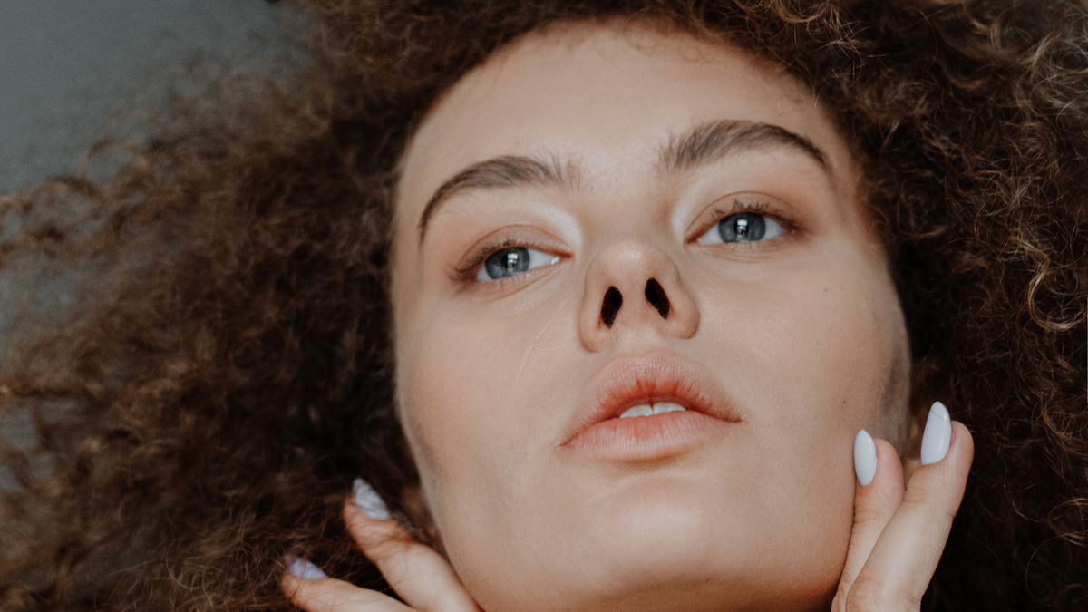 Buccal Fat Removal: Was kann der Beauty-Trend aus Hollywood wirklich?