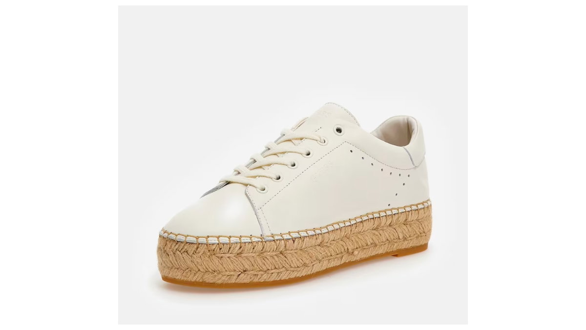 Sneakers von Guess