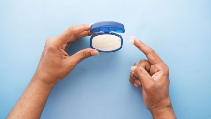 So vielseitig lässt sich Vaseline im Alltag einsetzen