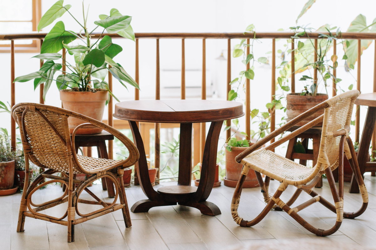 Beistelltisch für den Balkon