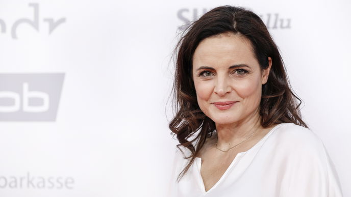 Elisabeth Lanz: Wie tickt die "Tierärtzin Dr. Mertens"-Schauspielerin eigentlich privat?