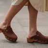 Scandi in Perfektion: Diese Clogs von Copenhagen Studios ziehen wir nie wieder aus