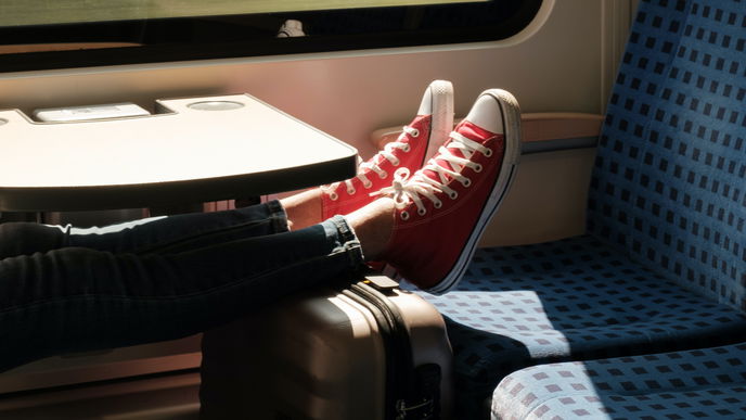 Zugreise 2023: 5 echte No-Gos in der Bahn 