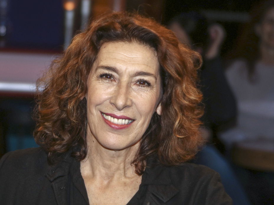 Adele Neuhauser