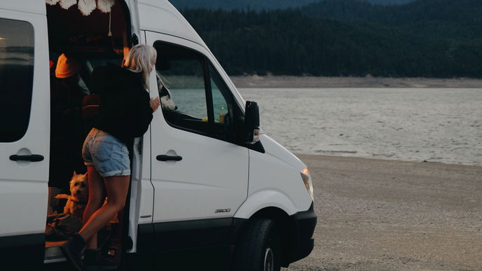 Wohnwagen gestalten: 5 Dinge, die für Ordnung im Camper sorgen