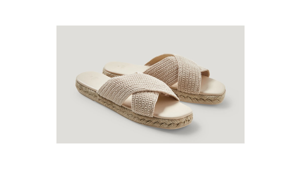 Sandalen in Beige