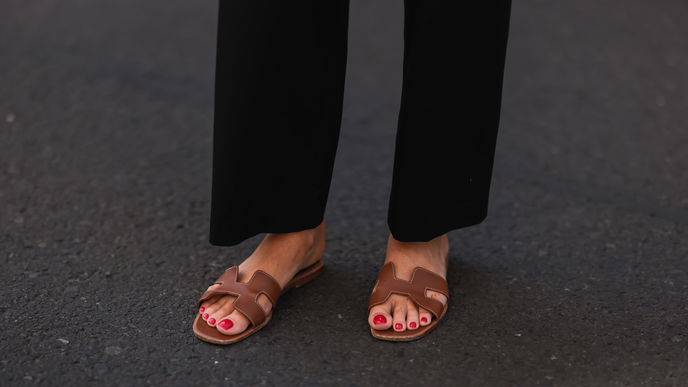 Flache Sandalen 2023: 3 günstige Modelle von C&A