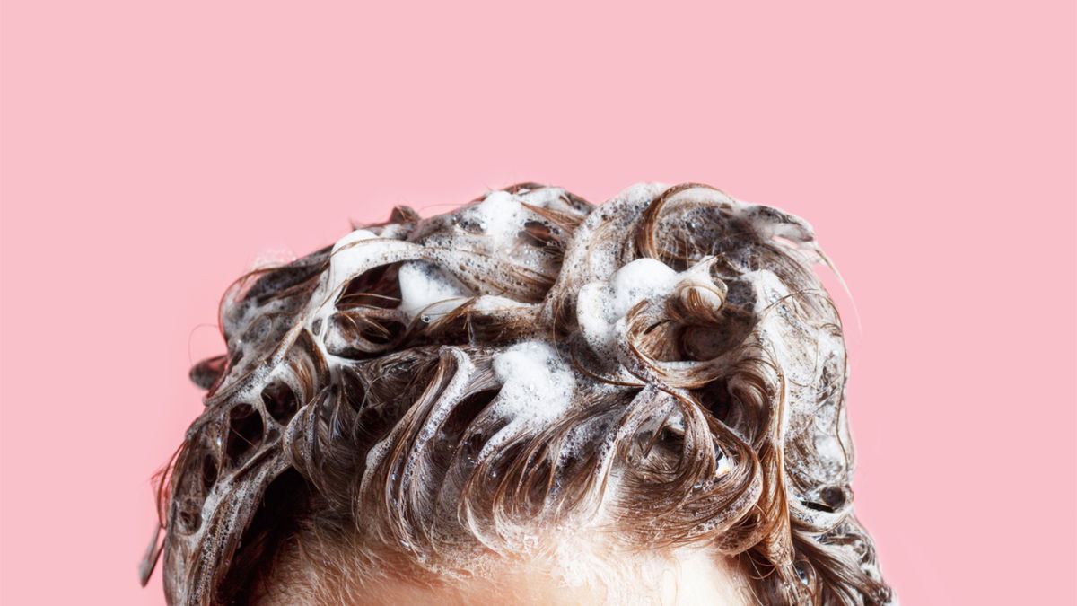 Feuchtigkeitsshampoo: Die besten Produkte aus der Drogerie
