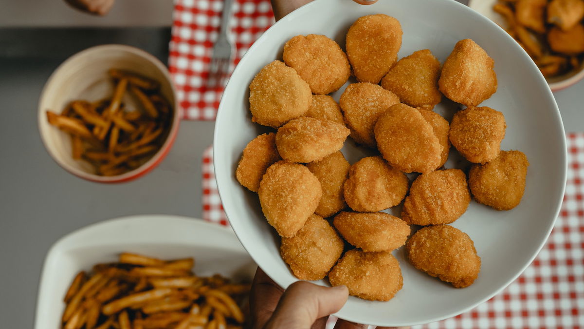 Öko-Test 2023: Finger weg von diesen bekannten Chicken Nuggets