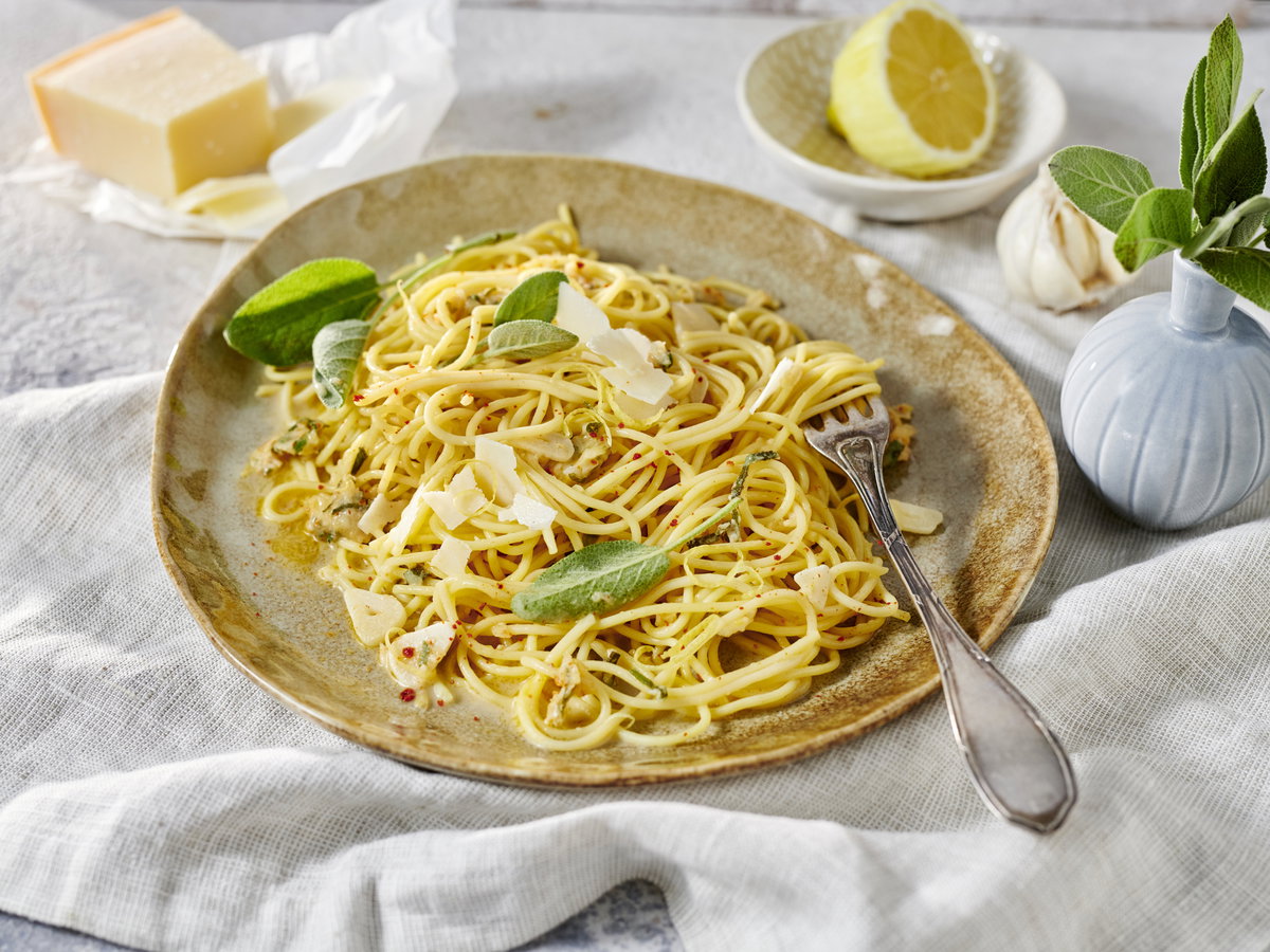 Spaghetti mit Zitrone