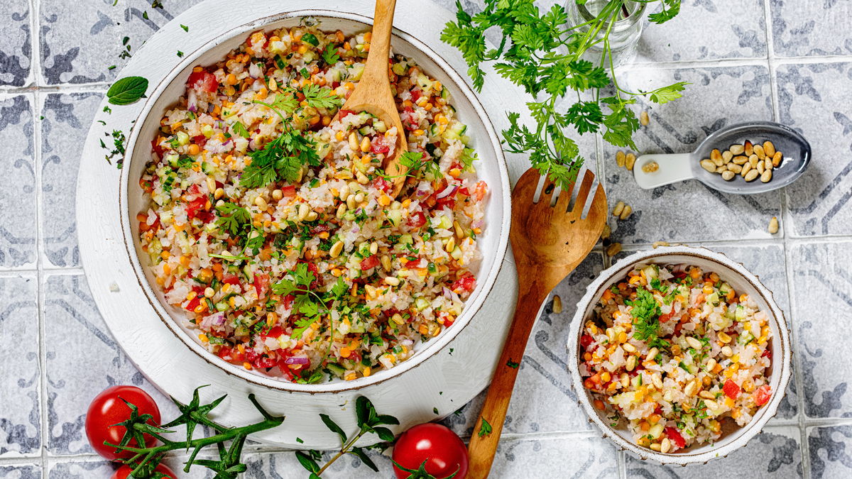 Schnelles Rezept: Leichter Tabouleh-Salat mit Blumenkohl 