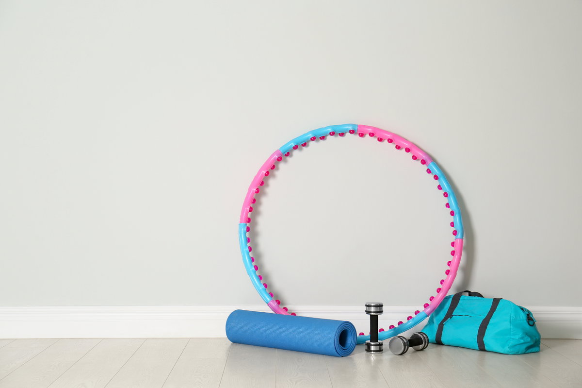 Hula Hoop Reifen an der Wand