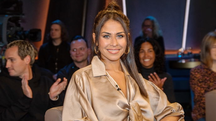 Negah Amiri: Alles über die Comedienne