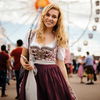 Dirndltücher: Diese 3 Teile dürfen auf dem Oktoberfest nicht fehlen 