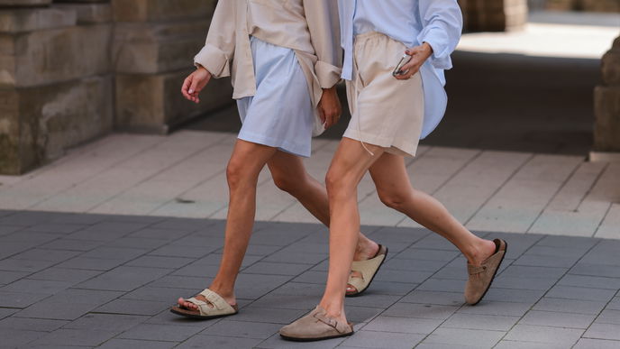 Vorsicht! Diese Styling-Fehler lassen Birkenstocks altbacken aussehen