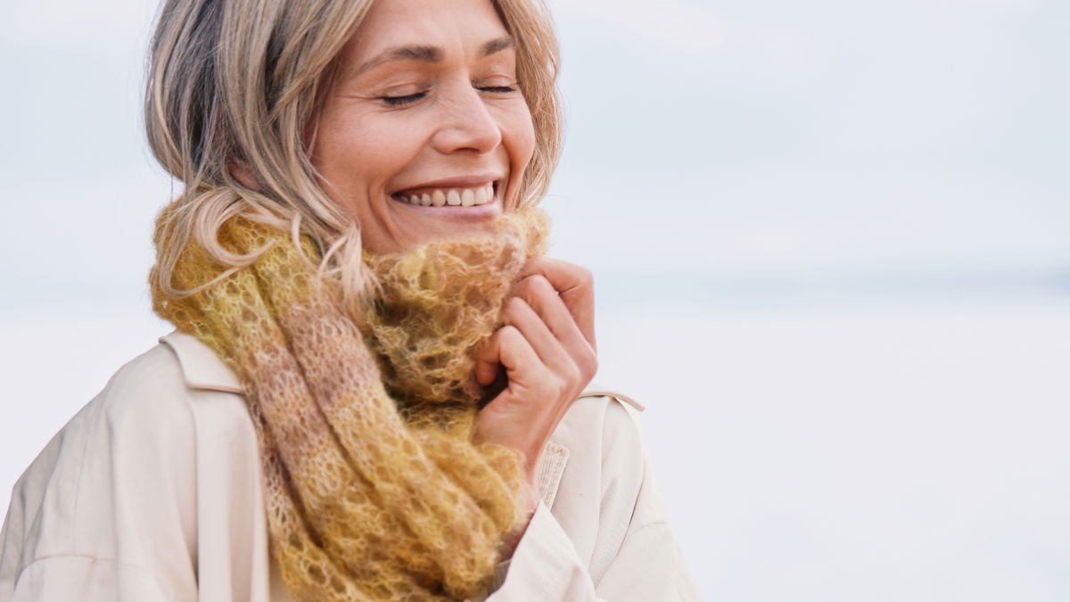 Kostenlose Strickanleitung: Kuschelschal mit Lochmuster von Lana Grossa