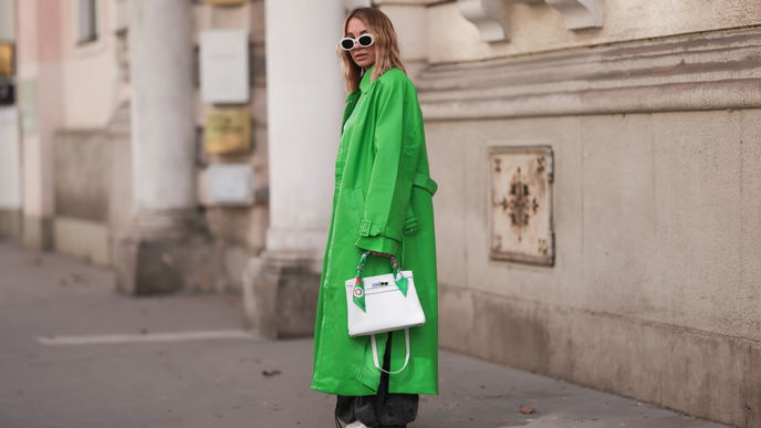 Herbst-Trend 2023: Angesagte Mäntel haben jetzt diese Farbe