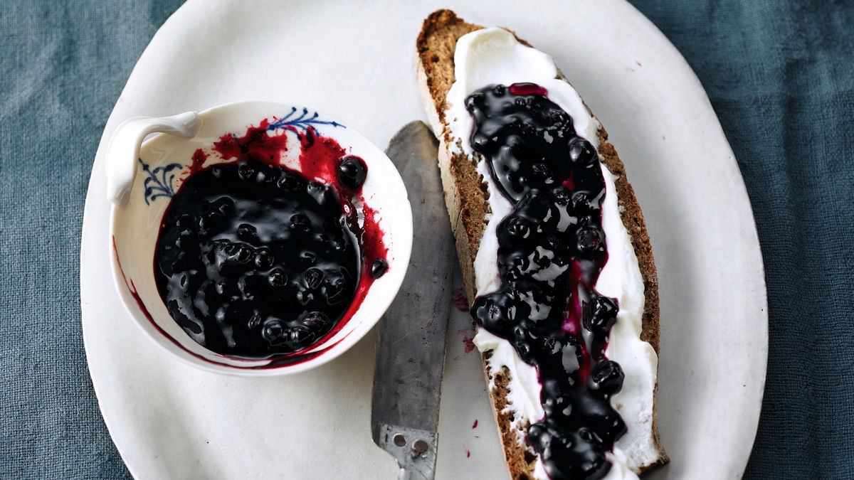 Landfrauen-Rezept für Blaubeer-Rosmarin-Marmelade