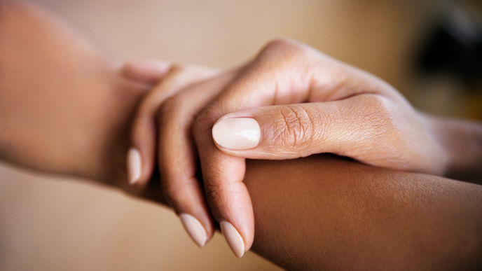 Tahini-Nails sind der eleganteste Nagellack-Trend im Herbst