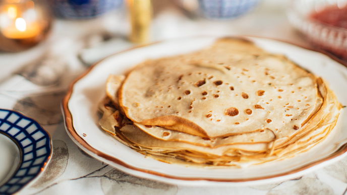 Pfannkuchen ohne Milch: So werden sie immer ein Genuss
