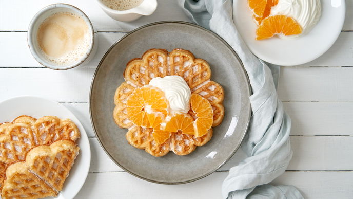 Rezept für fruchtig-frische Orangen-Buttermilch-Waffeln
