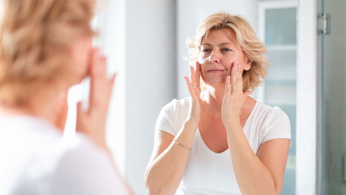 Well-Aging in den Wechseljahren: Tipps der Expertin für die Haut