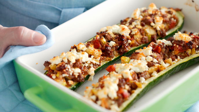 Gefüllte Zucchini mit Hackfleisch und Feta