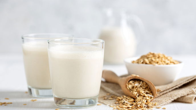 Öko-Test: 95-Cent-Hafermilch von dm ist Testsieger