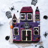 Statt Lebkuchenhaus: Halloween Gespensterschloss backen und verzieren