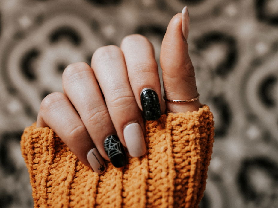 Halloween-Nägel: 5 schaurig-schöne Designs