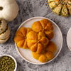 Kürbisbrötchen backen: So gelingt der herbstliche Frühstücksgenuss