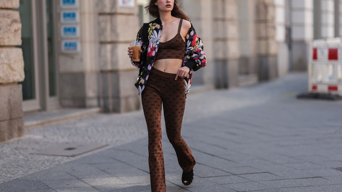 Leggings mit Schlag sind DER Trend im Herbst 2023