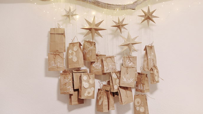 Adventskalender für die beste Freundin: Die schönsten Ideen für 24 Türchen