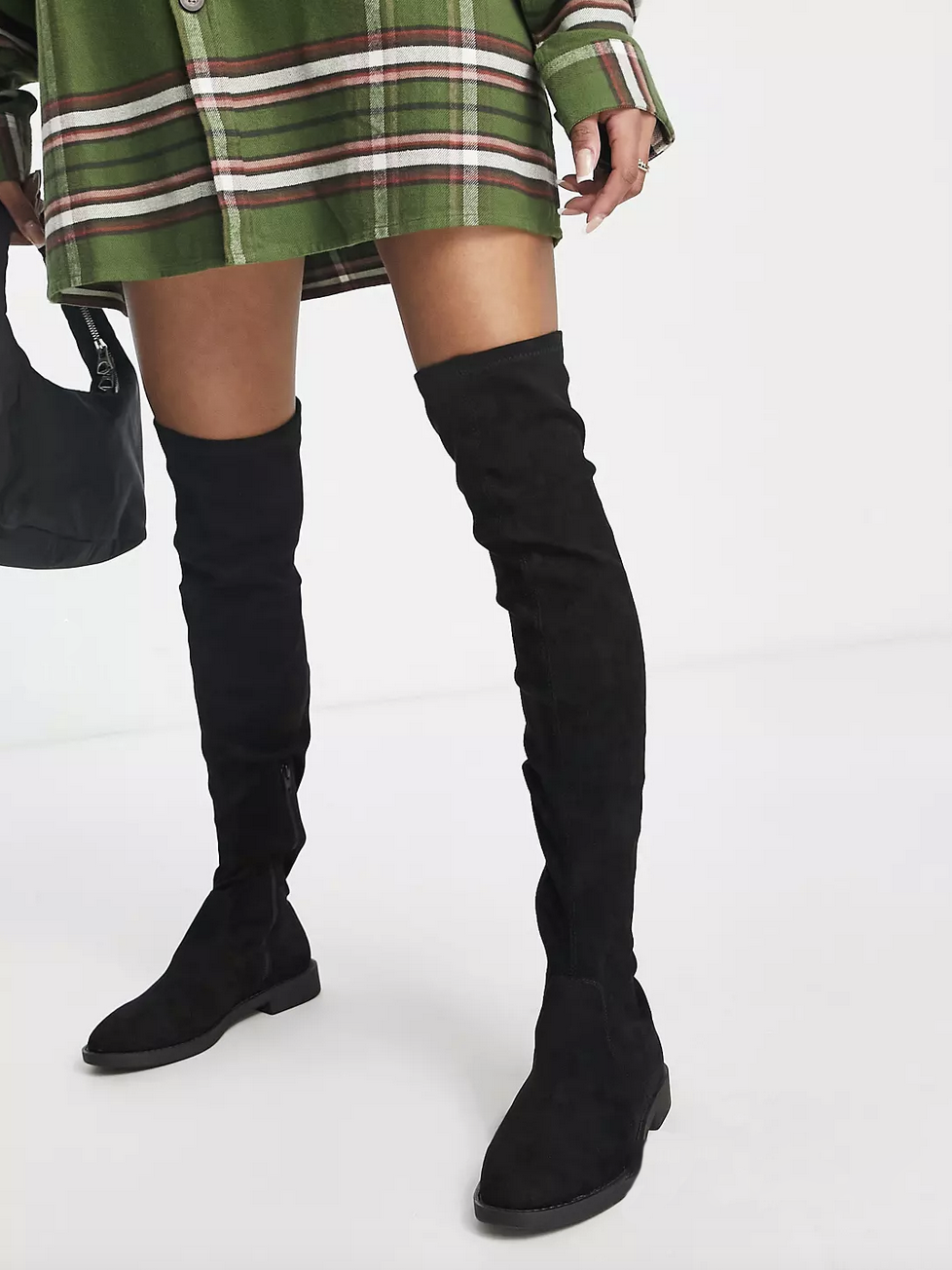Overknee Stiefel in Petite-Passform von Asos