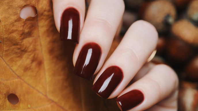 Conker Nails sind der schönste Nagellack-Trend für den Winter