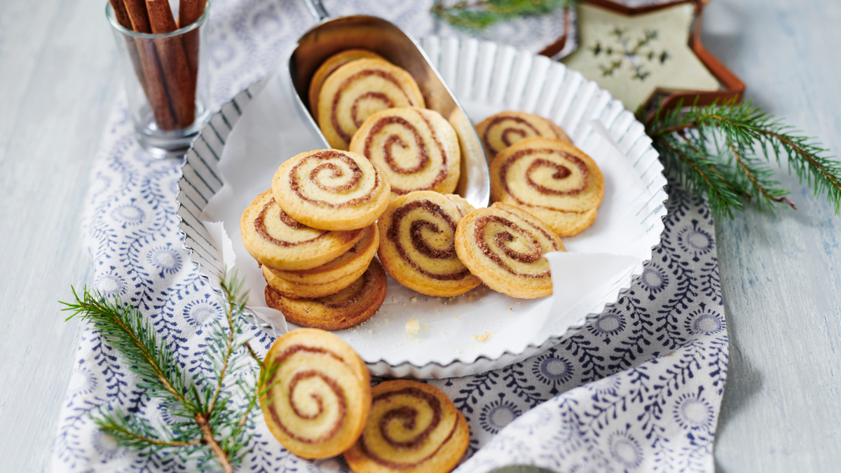 Einfache Zimtschnecken-Plätzchen für Weihnachten