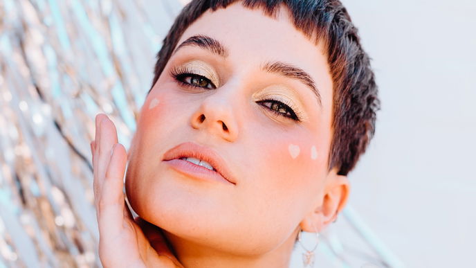 Diese 3 Rouge in der Farbe "Peach" stehen jeder Frau