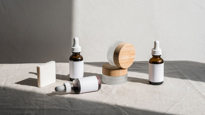 Was ist Clean Beauty? Alle wichtigen Infos und Siegel im Überblick 
