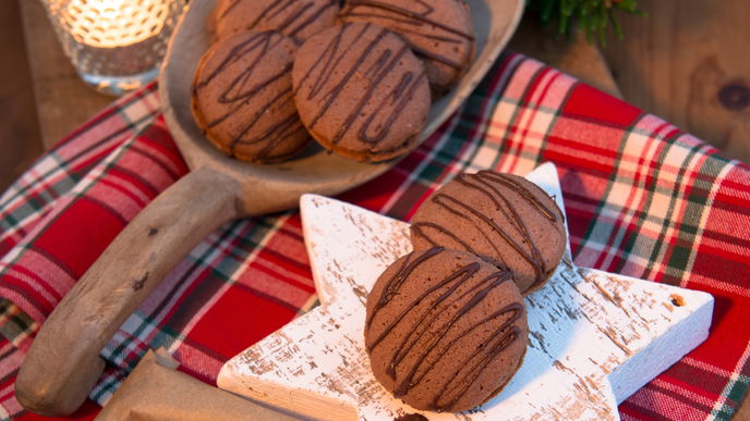 Rezept für gefüllte Nougat-Taler wie vom Bäcker