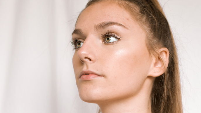 Lash Primer: Diese 3 Produkte sorgen für definierte Wow-Wimpern