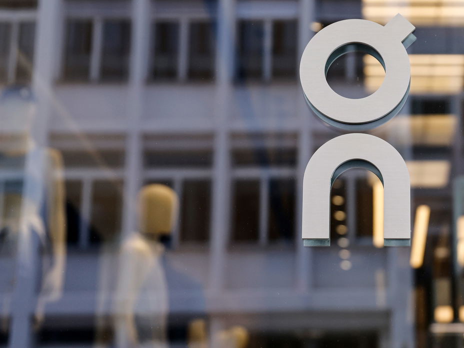 Das Schaufenster vom On Flagship-Store.