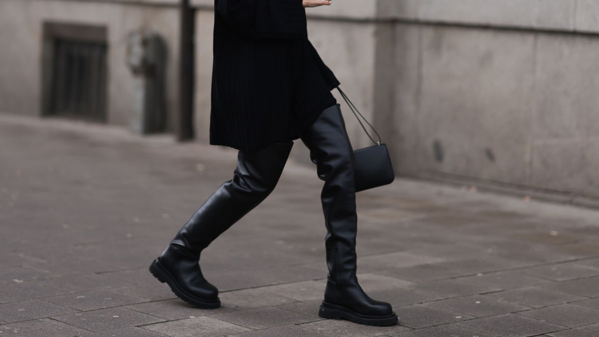 Flache Stiefel: Die angesagtesten Modelle für den Winter