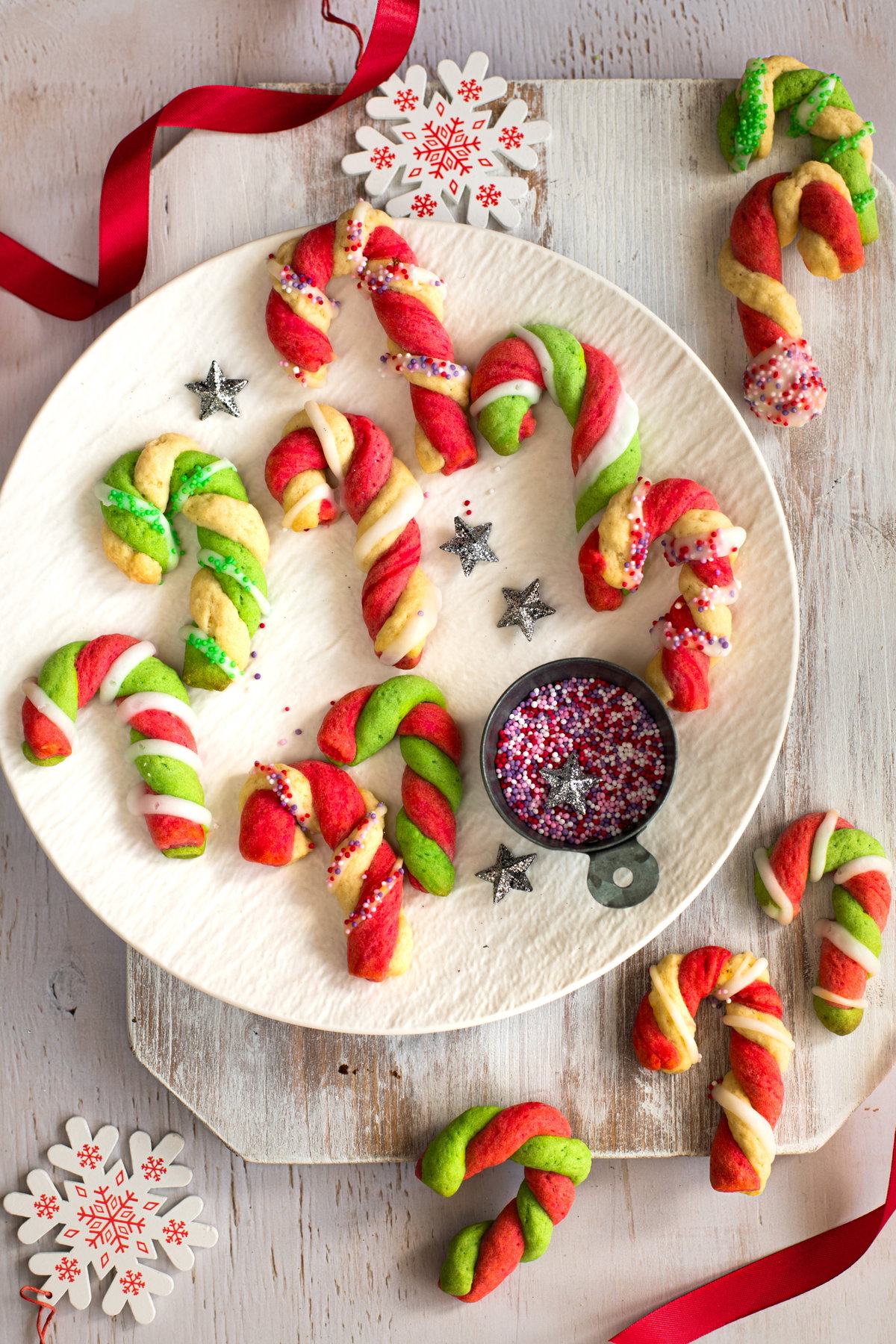 Rezept für Bunte-Zuckerstangen-Plätzchen
